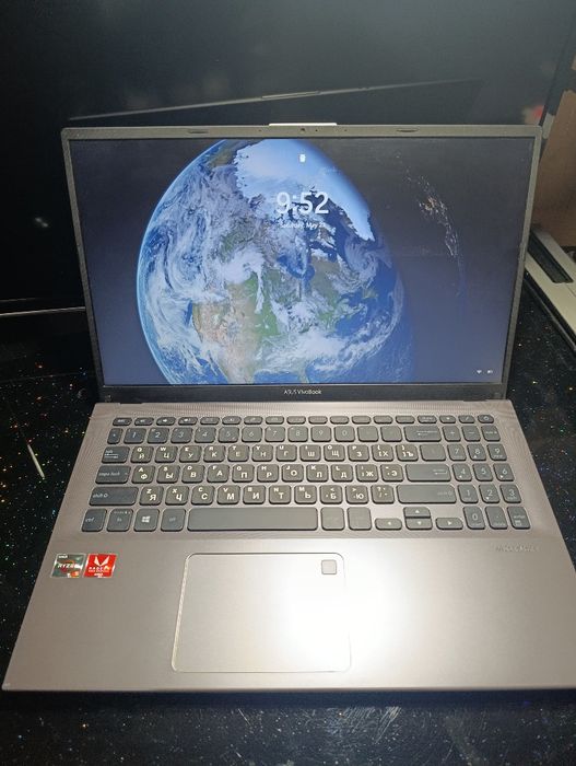 Asus vivobook 15