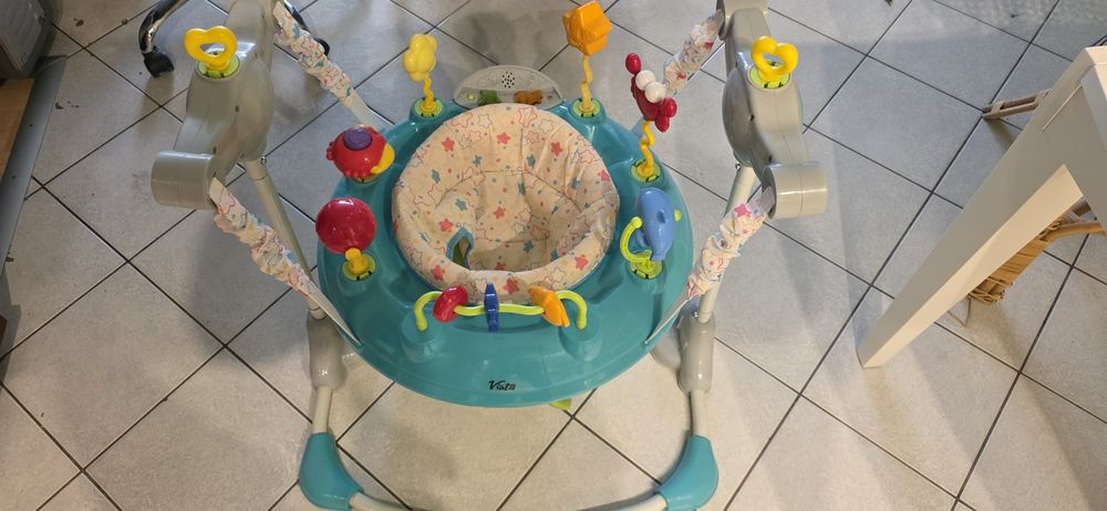 Продавам детско бънджи Moni Vista