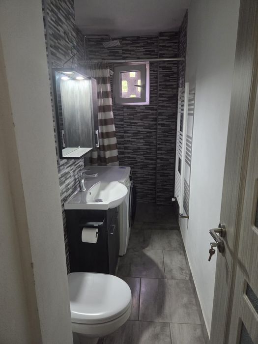 Apartamente cu 2 Camere de închiriat!