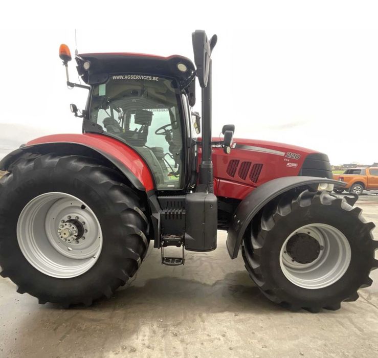 Колесный Трактор CASE IH PUMA 220