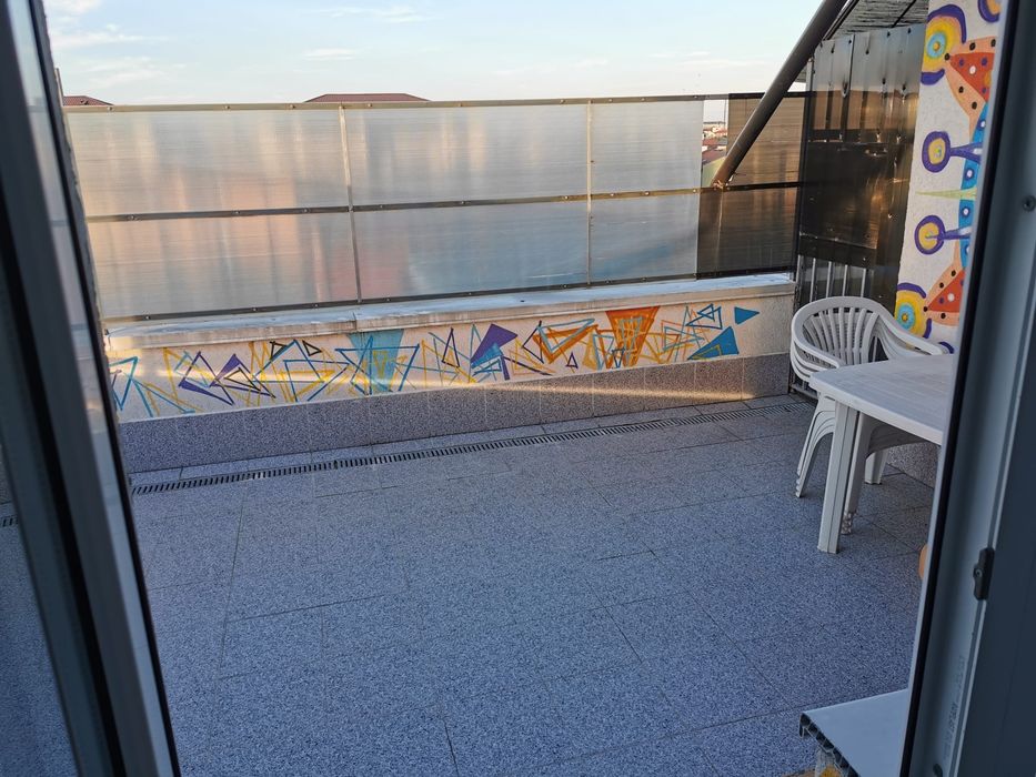 Vand sau Schimb, Garsoniera cu 2 sau 3 camere sau casa in apropierea B