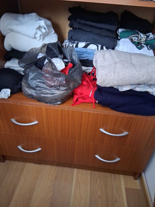 Dulap dormitor vand urgent