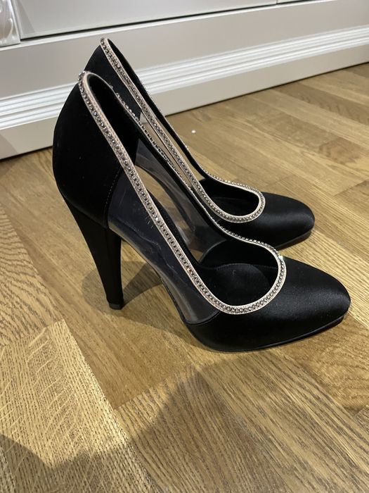 Продам  обувь