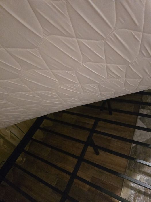 Продам кровать и матрас