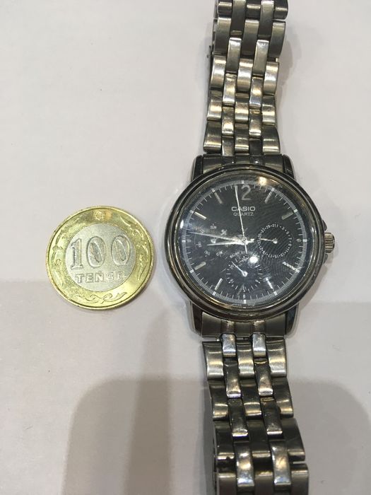 Часы японские!!!