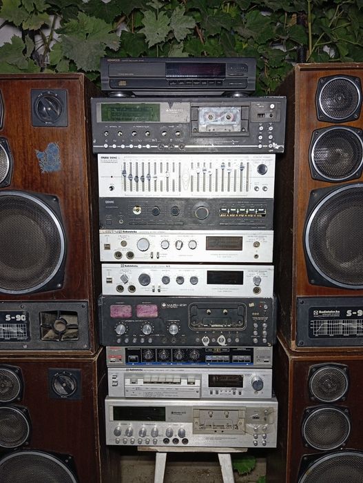 Продам всё в одни руки.