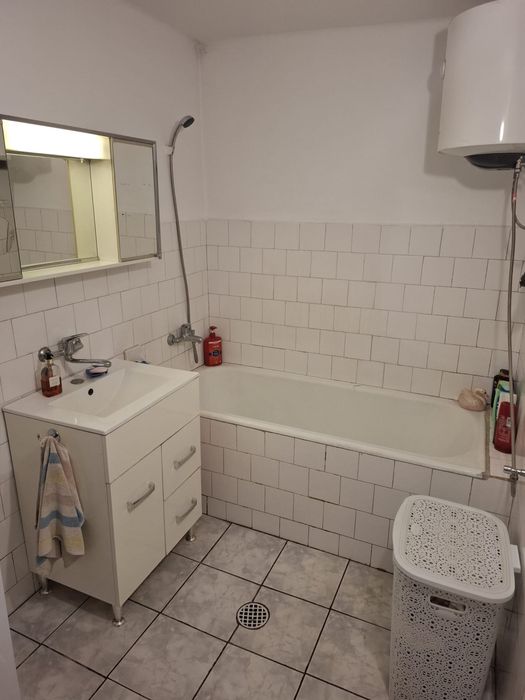 Vând casă în Sântana