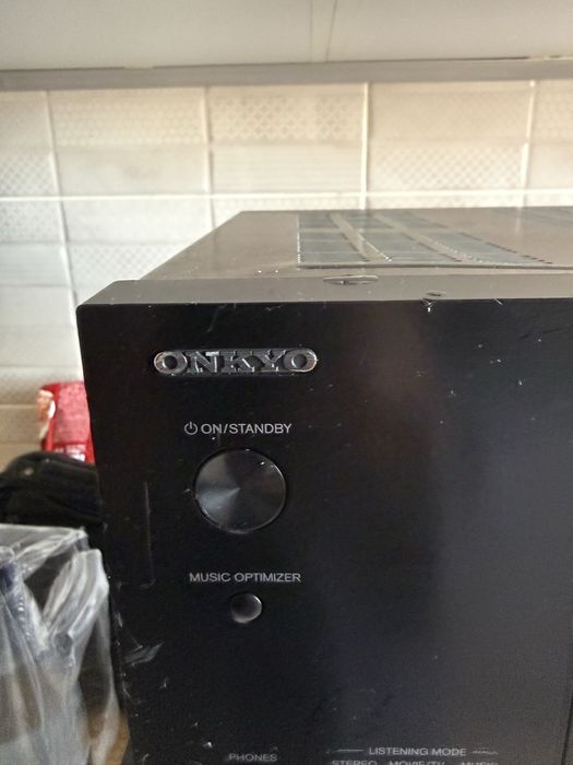 Se vinde ce se vede …statie onkyo si boxe canton