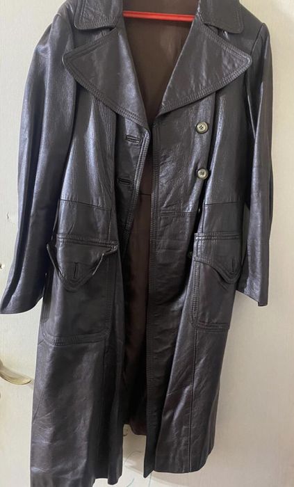 Пальто кожаное