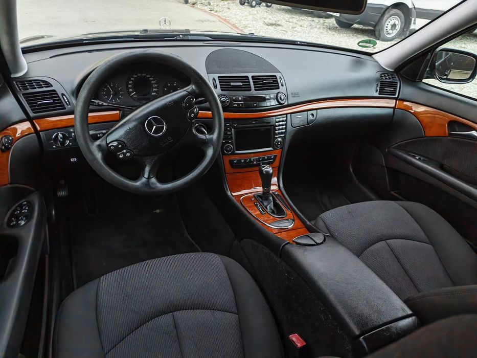 Mercedes-Benz E 2 buc e 220 import germania