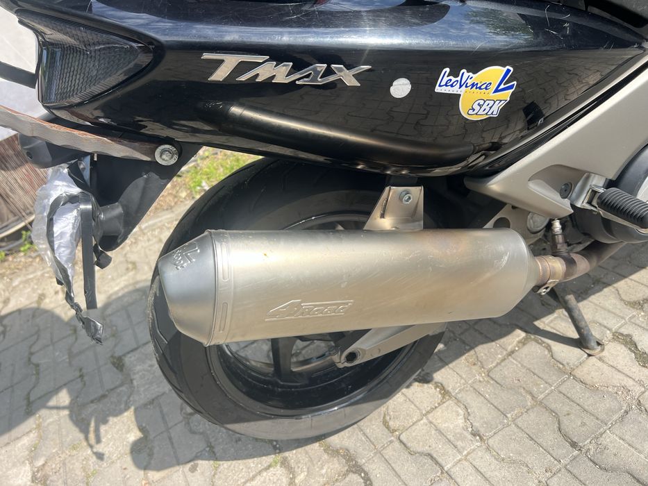 Vand Yamaha T-max  500 2004 se poate conduce A2 (nu Honda nu Burgman)