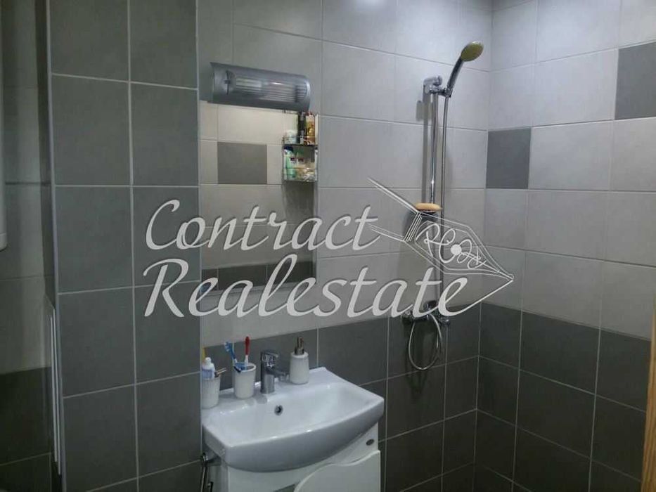 Дава се под наем Двустаен апартамент в Варна, Цветен квартал - 62 кв.м за 428.4 € - Снимка #7