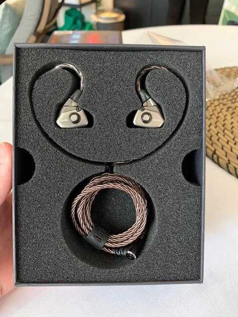 Нови- неотваряни DUNU TITAN S HIFI In-ear  11mm Dynamic Driver