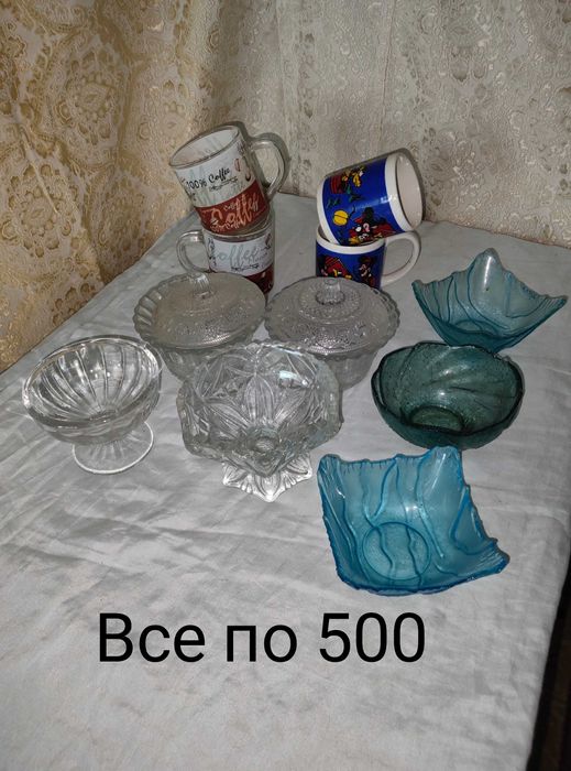 Кухонные наборы, посуда.