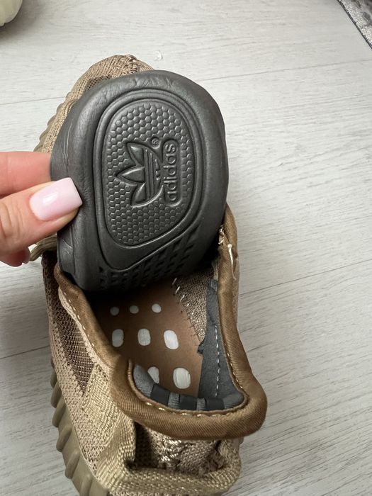 Adidas Yeezy Bost calitate premium 100%