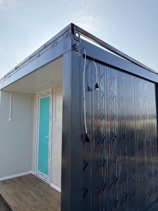 Vând containere modulare