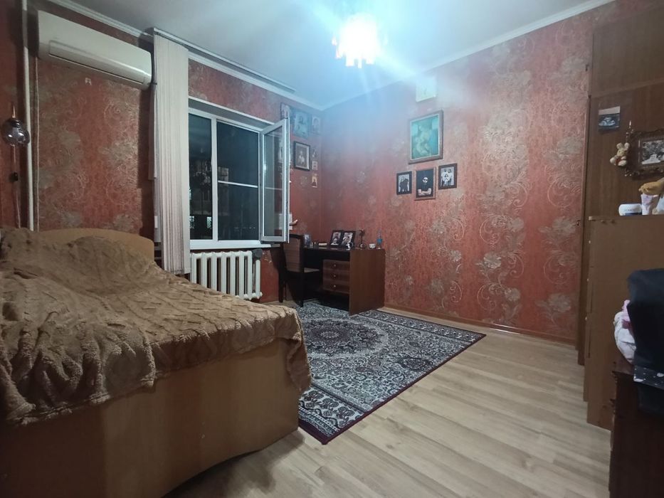 Срочно продаётся 2х-комн квартира 77 серия, кирпичный дом