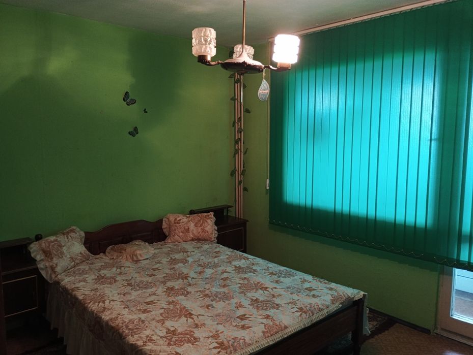 Дава се под наем Двустаен апартамент в Русе, Родина 2 - 60 кв.м за 300 € - Снимка #1