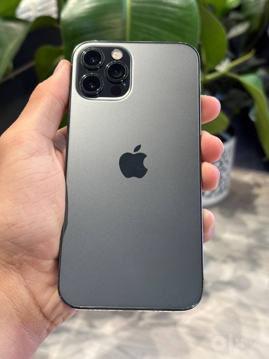 Iphone 12 pro c гарантией