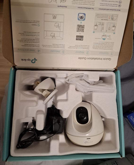 Cameră Supraveghere Wi-Fi TP-Link NC450 – HD, Pan/Tilt (Rotativă)