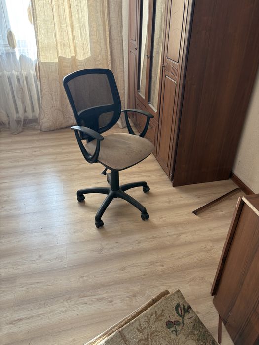 Отдам даром шкафы