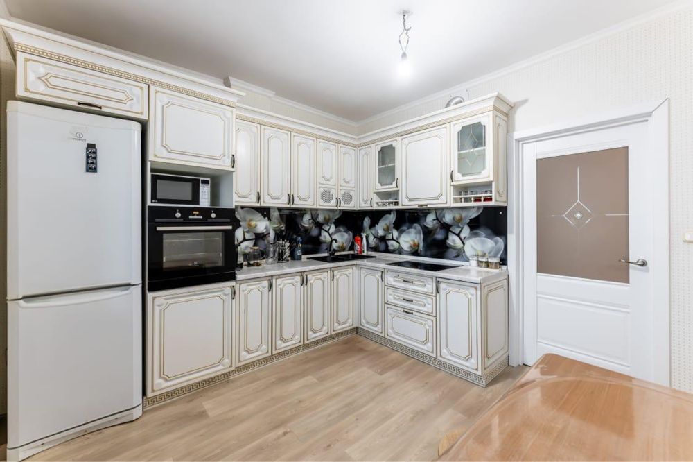 Продается 2-х комнатная квартира