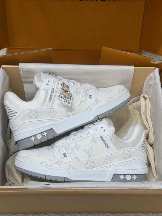 Adidasi Louis Vuitton Trainer Premium