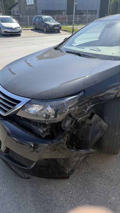 RENAULT LATITUDE AVARIAT