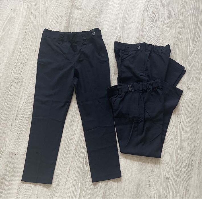 Fustite, camasute si pantaloni pentru scoala 7 ani