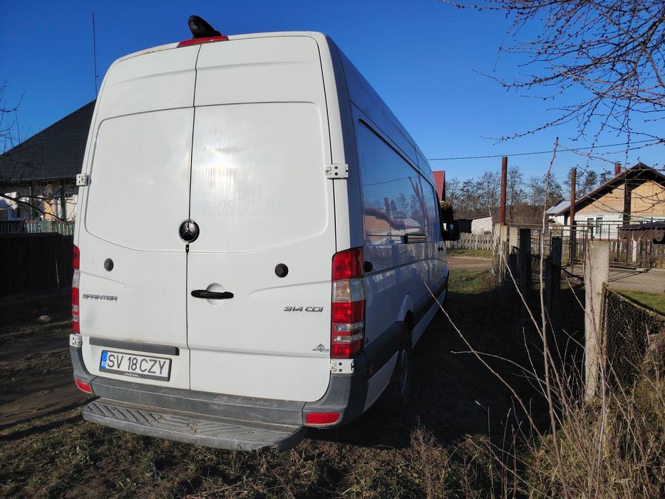 Mercedes sprinter înmatriculat recent