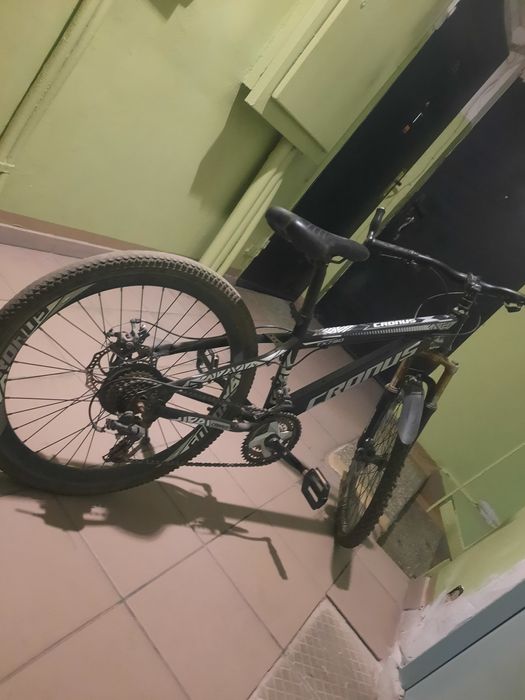 Продам велик срочно