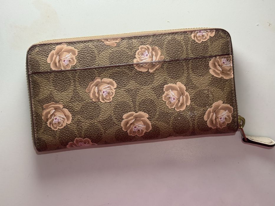 Кошелек Coach на замке