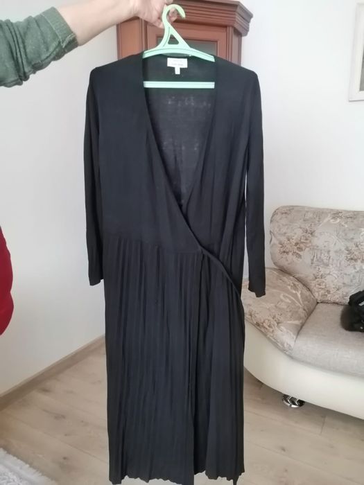 Трикотажное платье