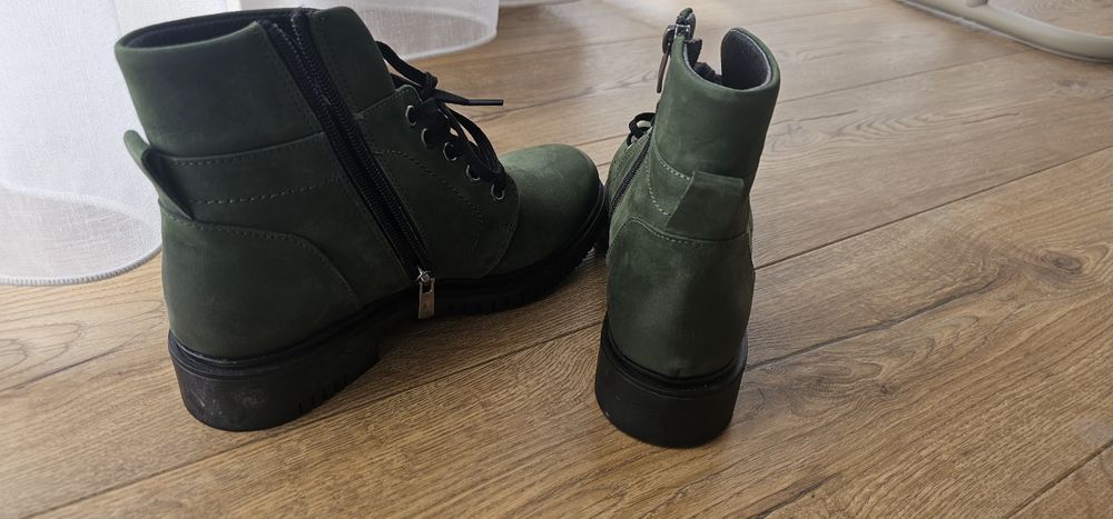 Ghete piele Enzo Bertini,noi