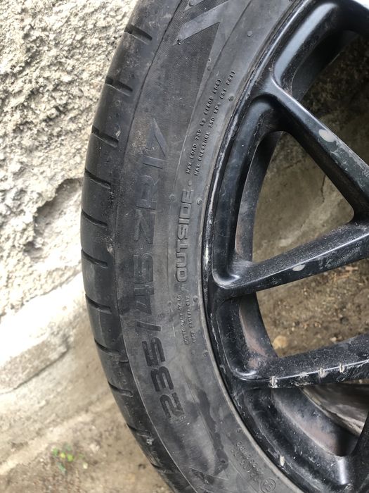 Anvelopa R19 1 buc ,r17 1 buc cu janta,r15 1 buc