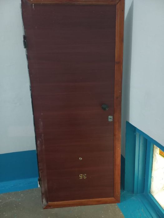 Дверь железная входная