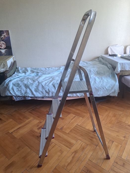 Лестница стремянка