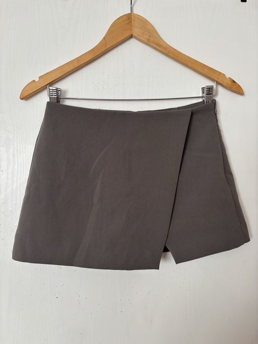 Пола-панталонки Зара