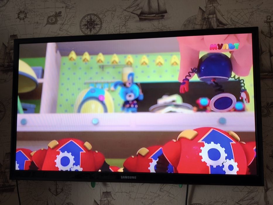 Продам телевизор Samsung