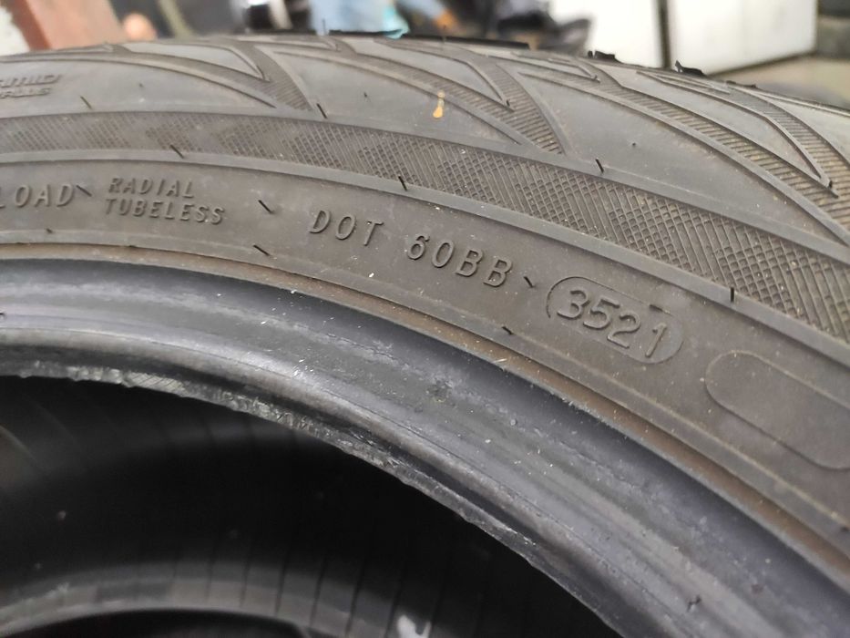 2бр Зимни гуми 215 65 16 - Nokian