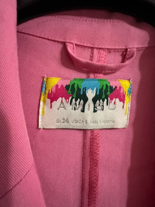 Чисто нов розов комплект - сако с панталонки