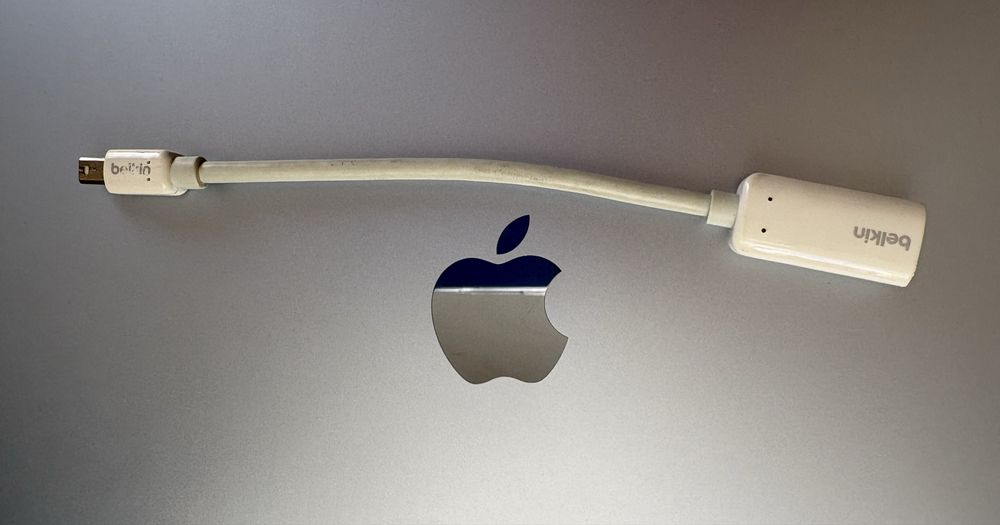 Apple MacBook 13"