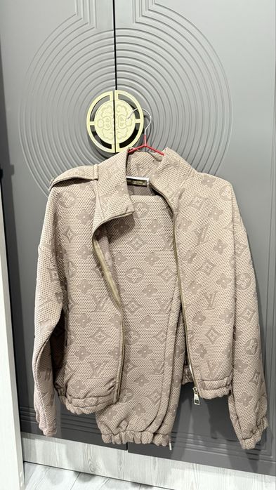 спортивка под LV