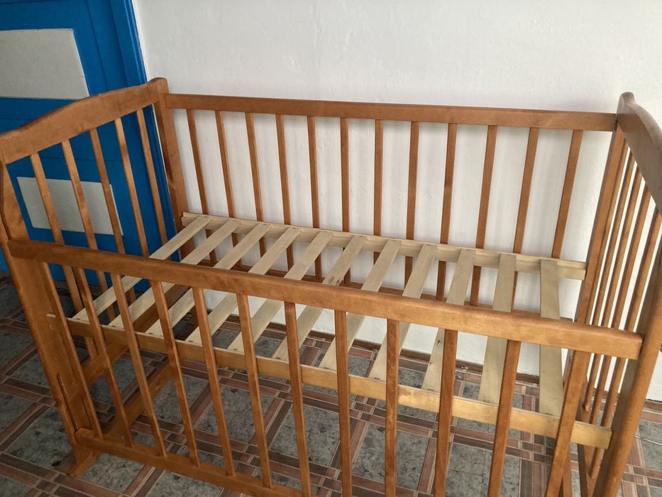 Детские кроватки