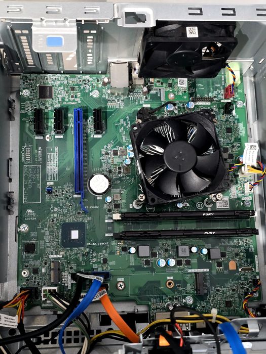 Unitate Dell Optiplex 3060 îmbunătățit