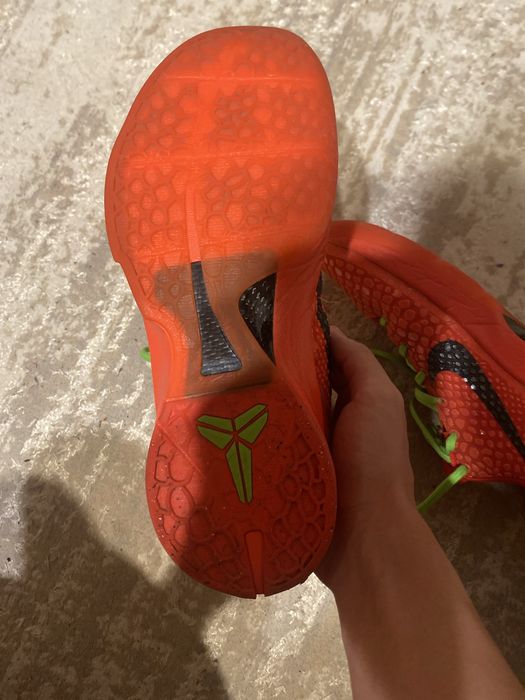 Kobe grinch nike