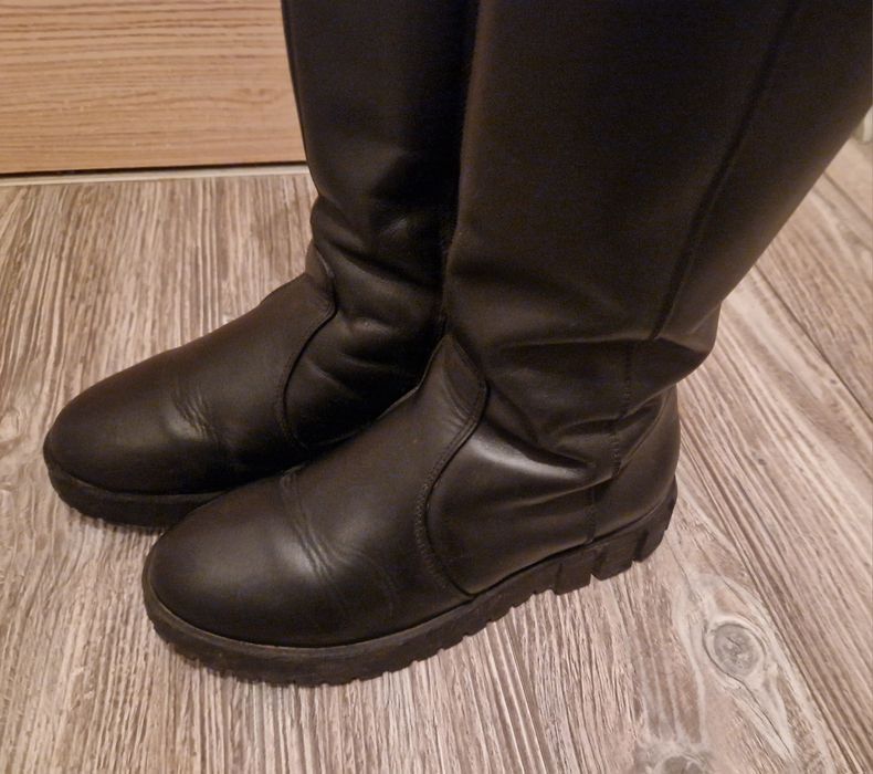 Маркови ботуши естествена кожа номер 35