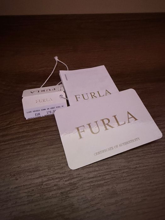 Дамски часовник - златист, Furla