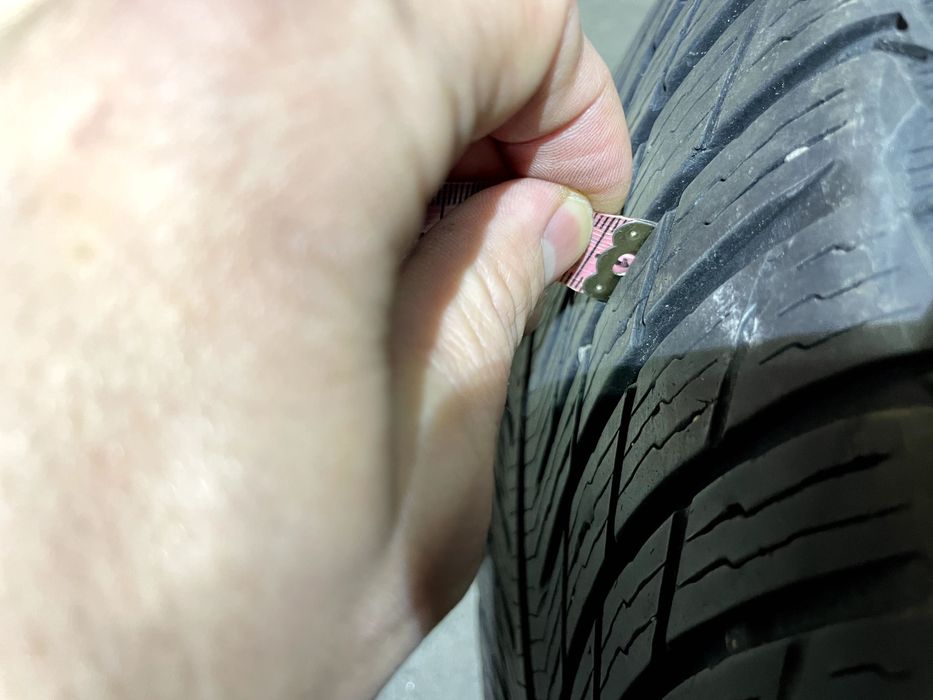 Michellin Pilot Alpin 5 225/40 R18 DOT 2320