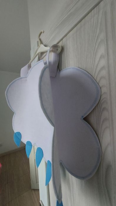 Продам костюм  облако